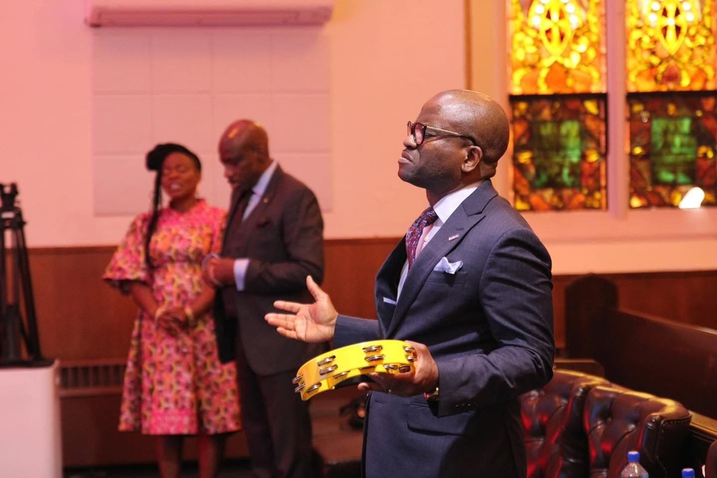 Worship with a tambourine in the sanctuary